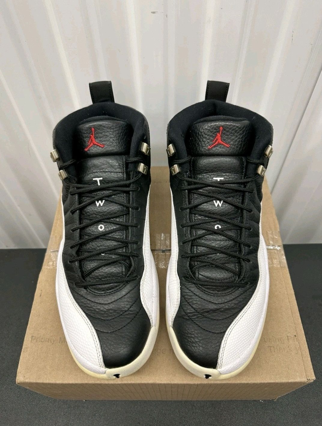 Jordan Brand Nike Air Jordan Retro 12 Playoff 2021 Size 10.5 Men Size US 10.5 / EU 43-44 - 2 Thumbnail