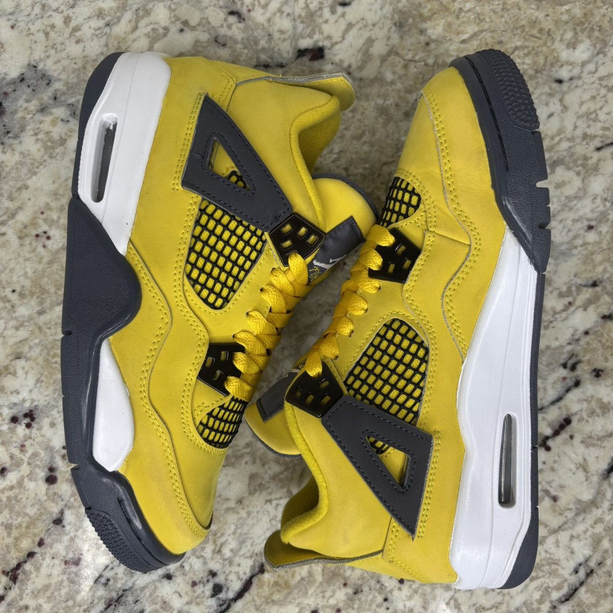 Jordan Brand Size 5.5-Jordan 4 Lightning (2021) CLEAN NO BOX SHIP ASAP Size US 5.5 / EU 38 - 11 Thumbnail