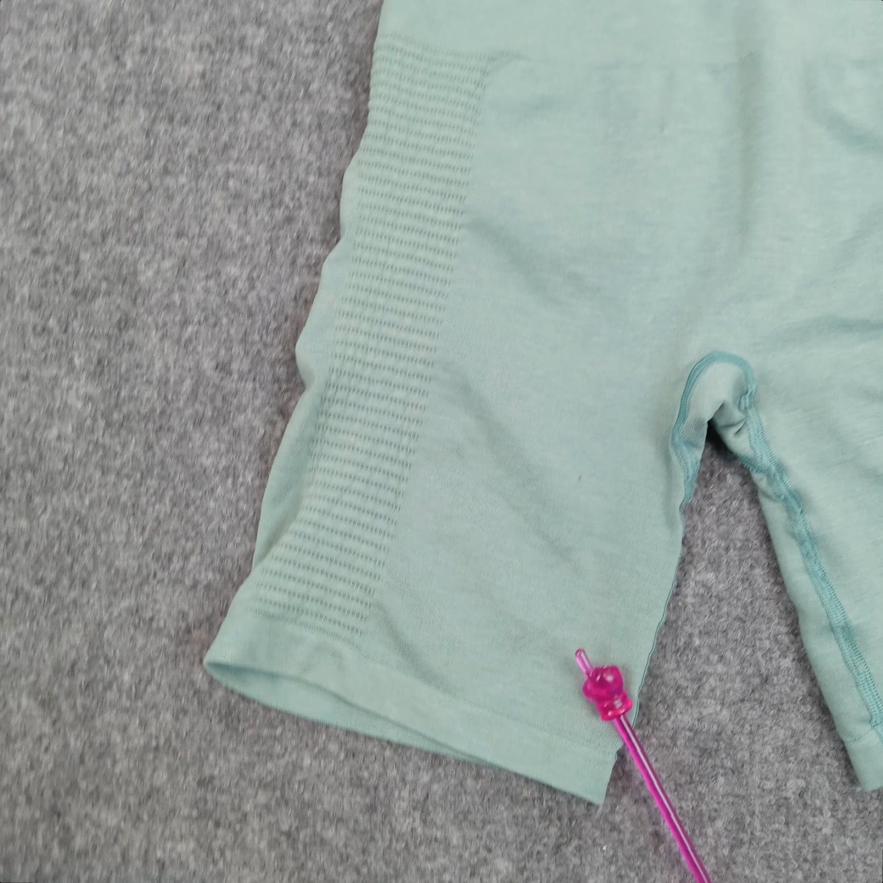 Vintage Alphalete Athletic Shorts Women's Small Green Elastic Waist Stretch Gym Yoga Size 28" / US 6 / IT 42 - 7 Thumbnail