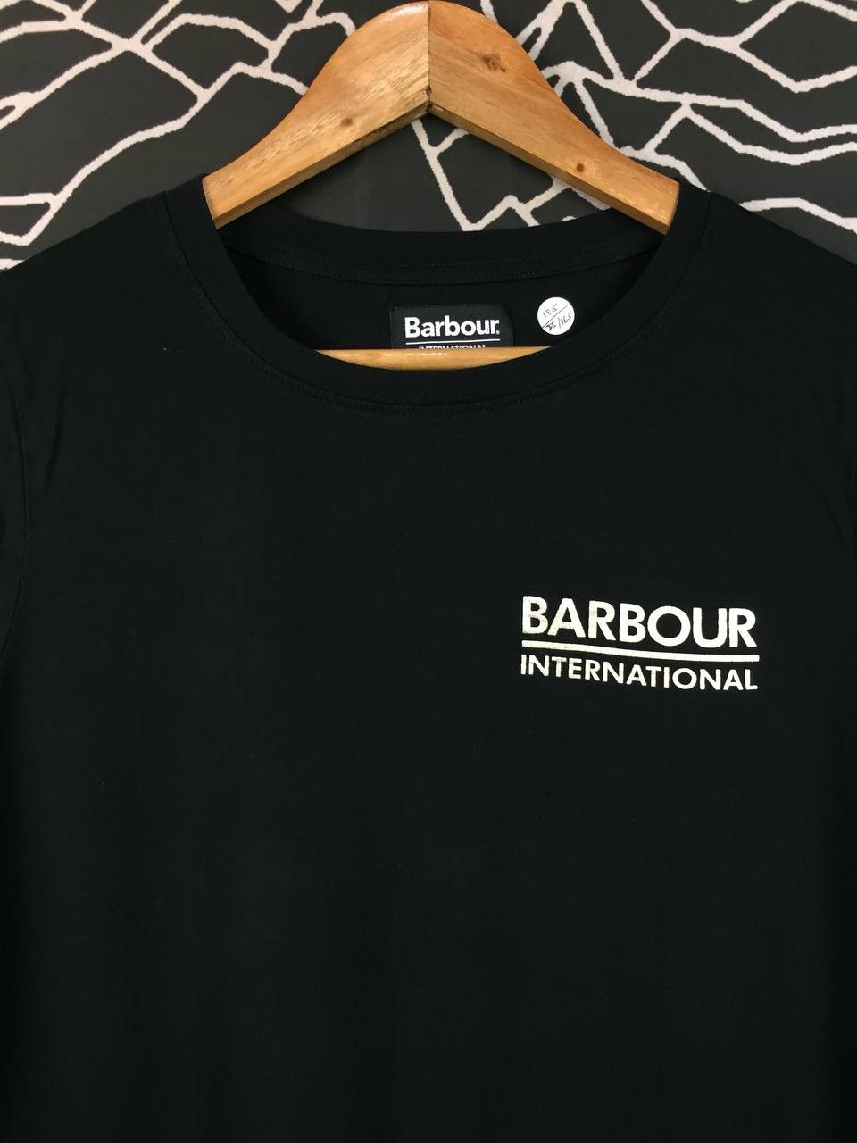 Barbour Barbour International Ellenbrook Curved Hem Tee Size S / US 4 / IT 40 - 3 Thumbnail