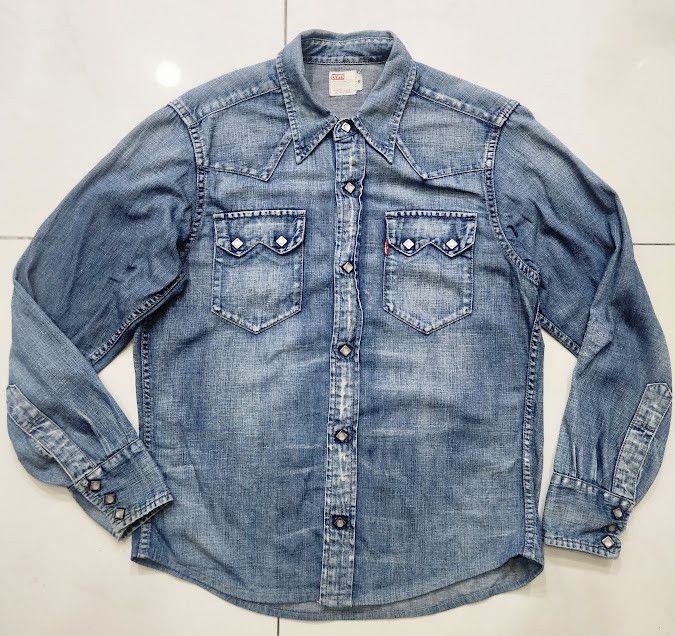 Levi's Vintage Clothing Levi's Western Denim Shirt Big E Size US M / EU 48-50 / 2 - 1 Thumbnail
