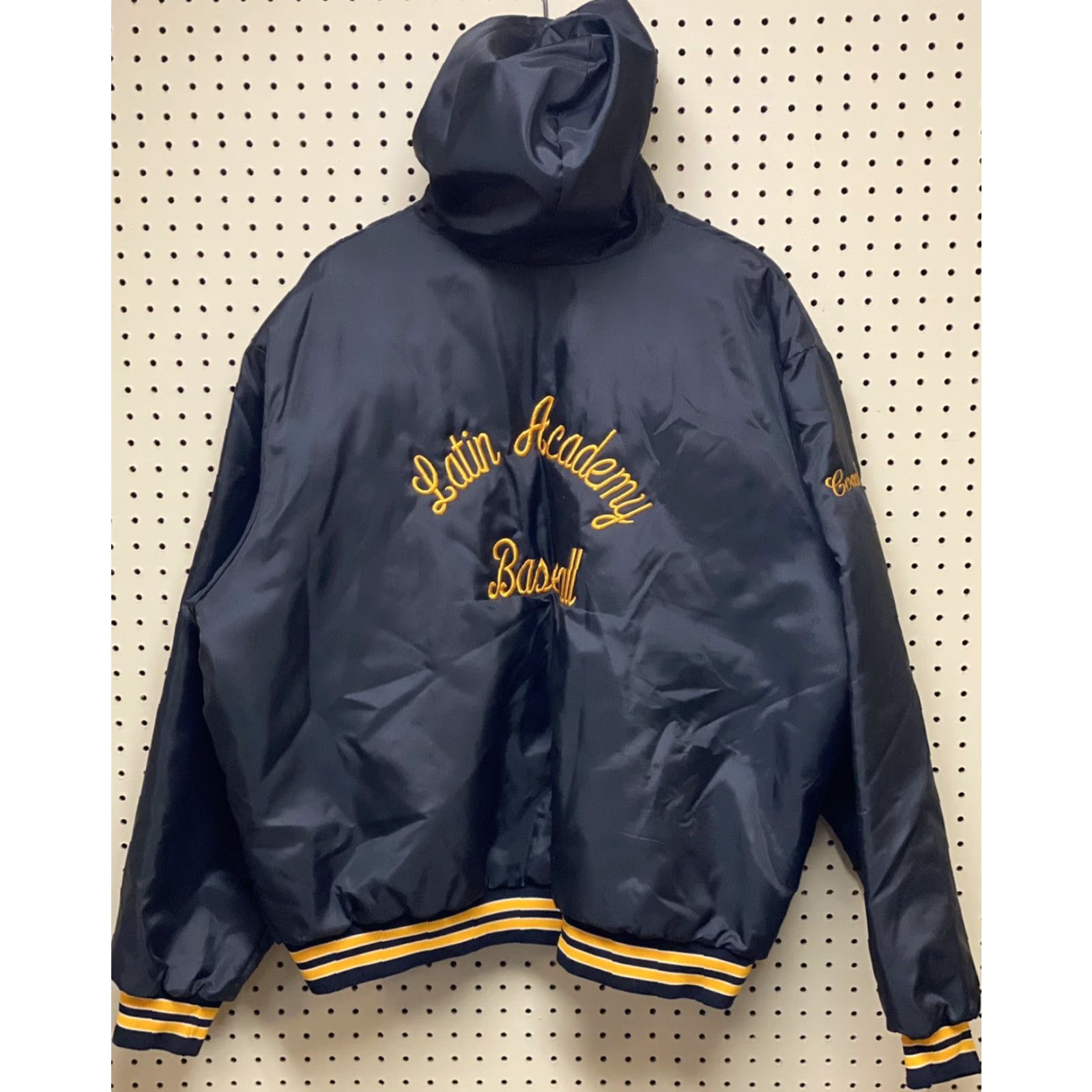 Vintage VINTAGE Rennoc Boston Latin Academy Baseball Coach Black Jacket Hooded Pullover 2X Big & Tall Men Baseball Size US XXL / EU 58 / 5 - 2 Thumbnail