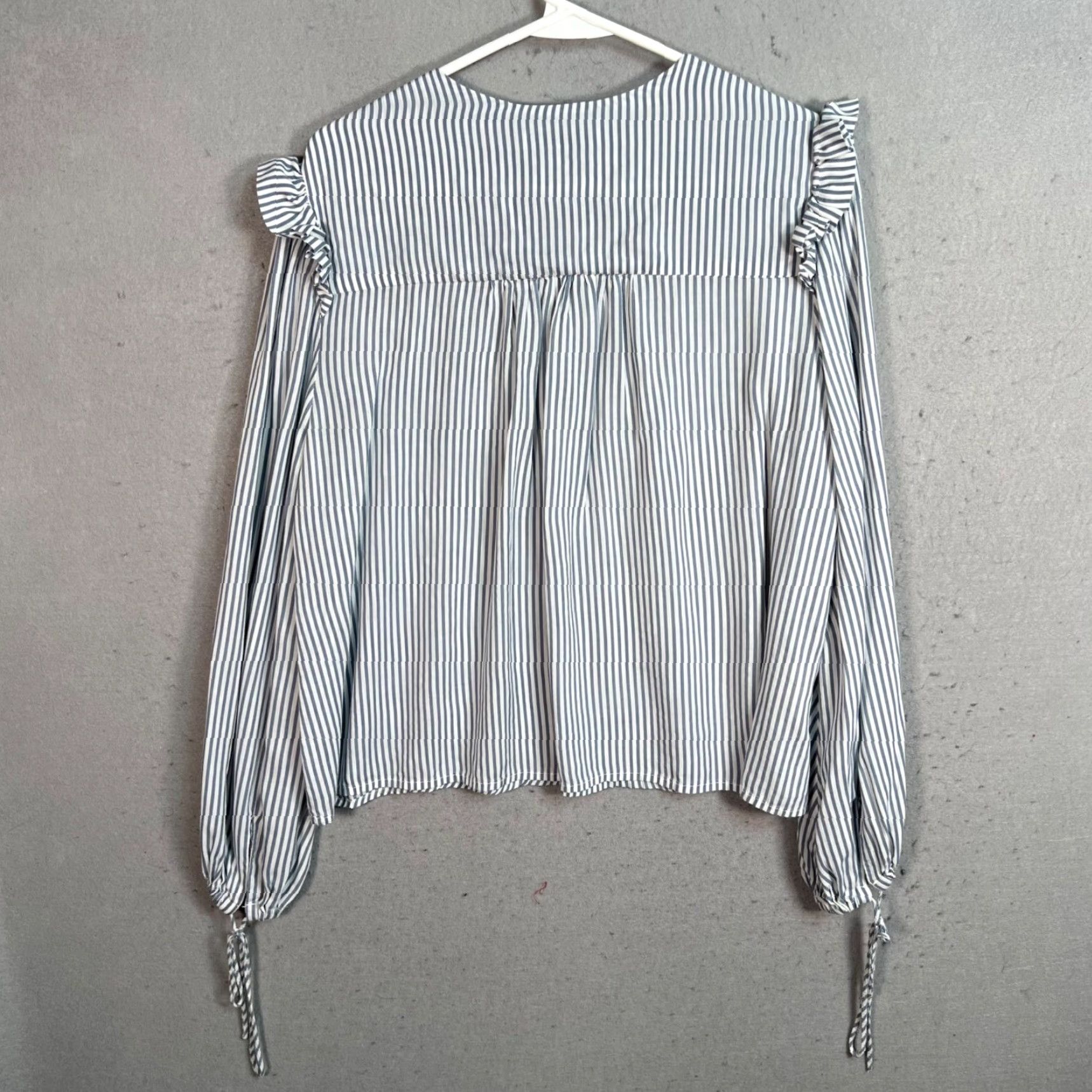 Mango Mango Blue & White Stripe Long Sleeve Blouse Medium Ruffle Details & Tie Cuff Size M / US 6-8 / IT 42-44 - 2 Thumbnail