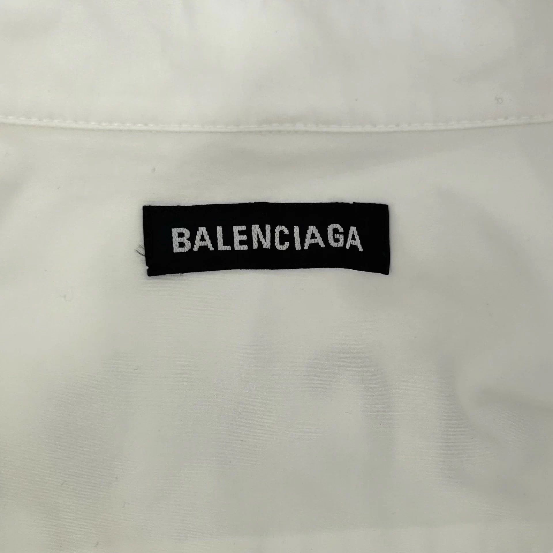 Balenciaga BALENCIAGA multilingual white longsleeve shirt new 37 Size US XXS / EU 40 - 3 Thumbnail