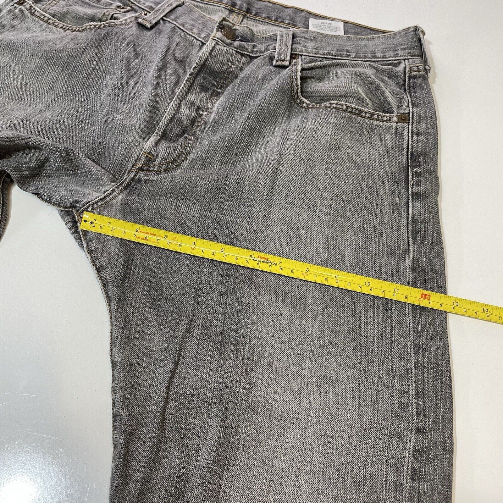 Levi's Levis 501 Denim Jeans Mens 34x30 Black Straight Button Fly Size US 34 / EU 50 - 6 Thumbnail