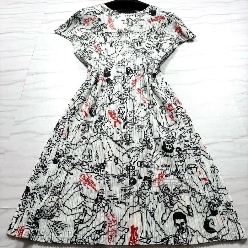 Issey Miyake Issey Miyake White Dress Size M / US 6-8 / IT 42-44 - 1 Thumbnail