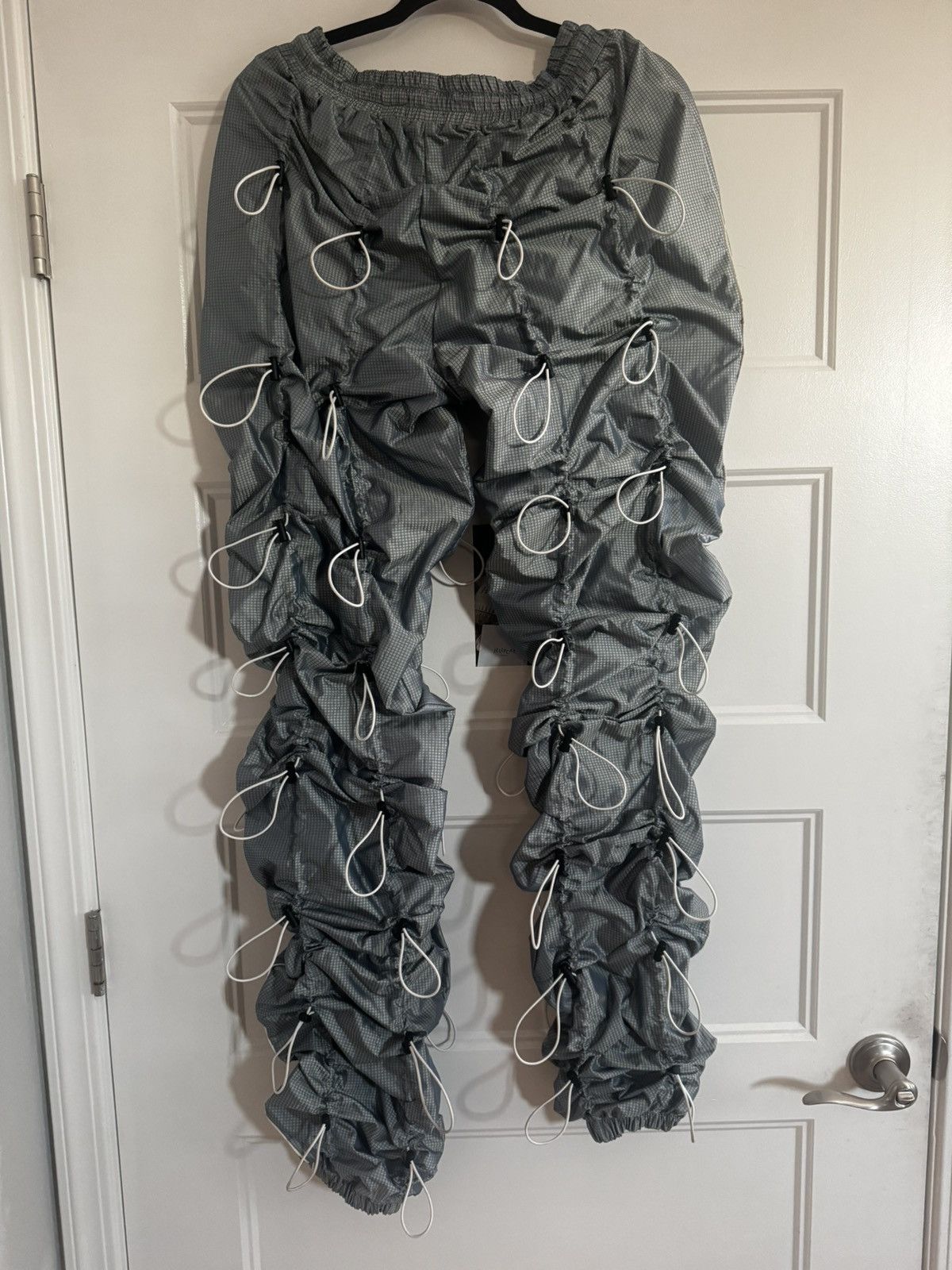 99%IS- 99 is gobchang pants nylon reflective Size US 30 / EU 46 - 2 Thumbnail