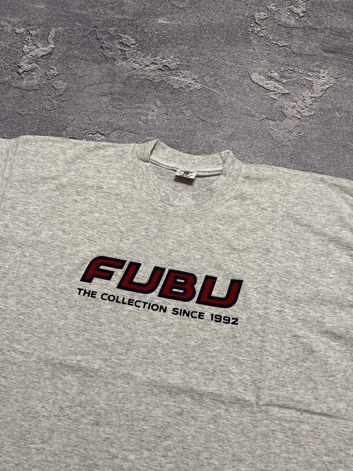 Fubu × Rap Tees × Vintage Vintage Fubu Tee Jersey Velur Big Logo 1992s Rap Skate Gang Size US XXL / EU 58 / 5 - 2 Thumbnail