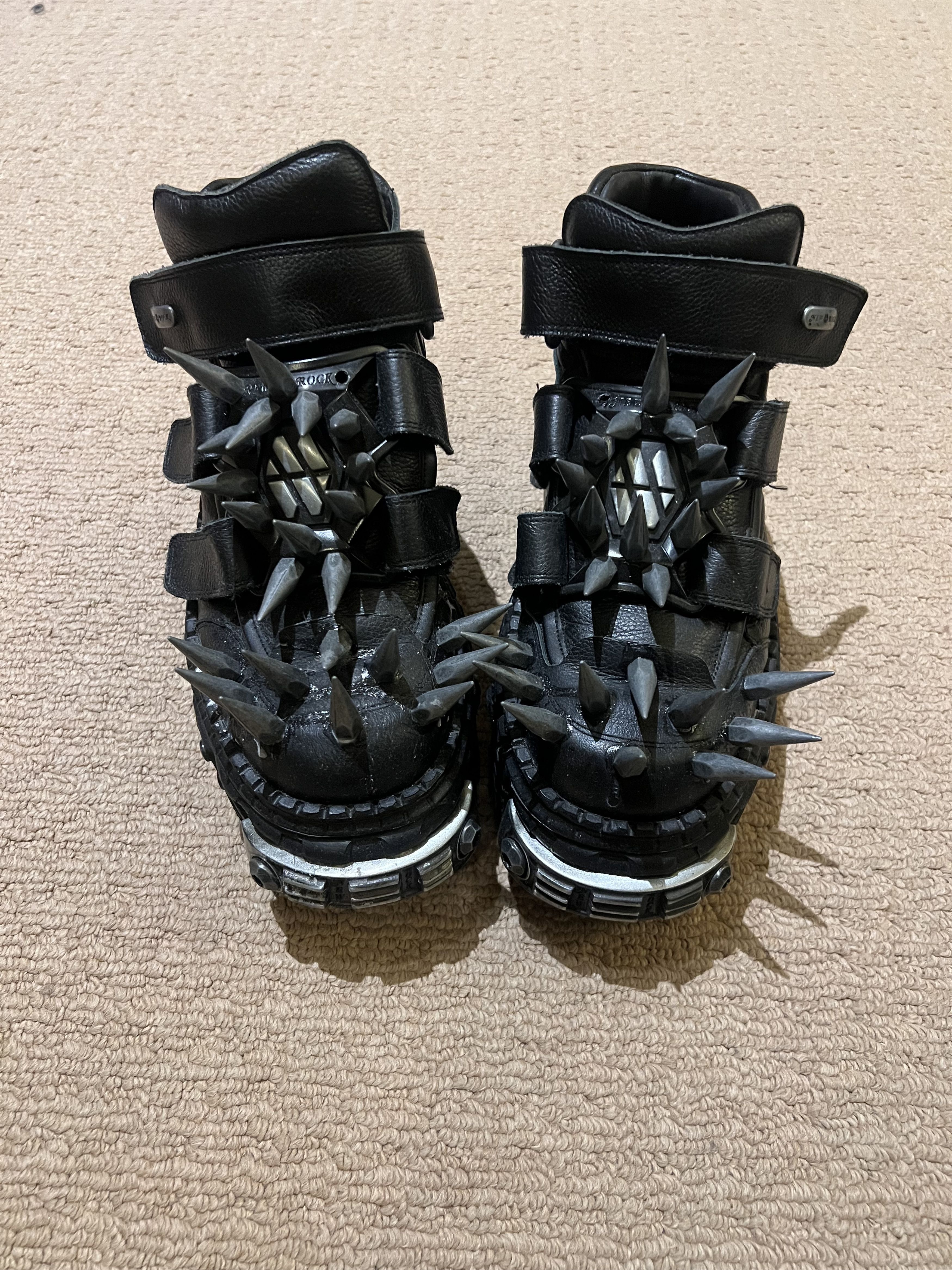 New Rock New Rock custom spiked Size US 10 / EU 43 - 2 Thumbnail