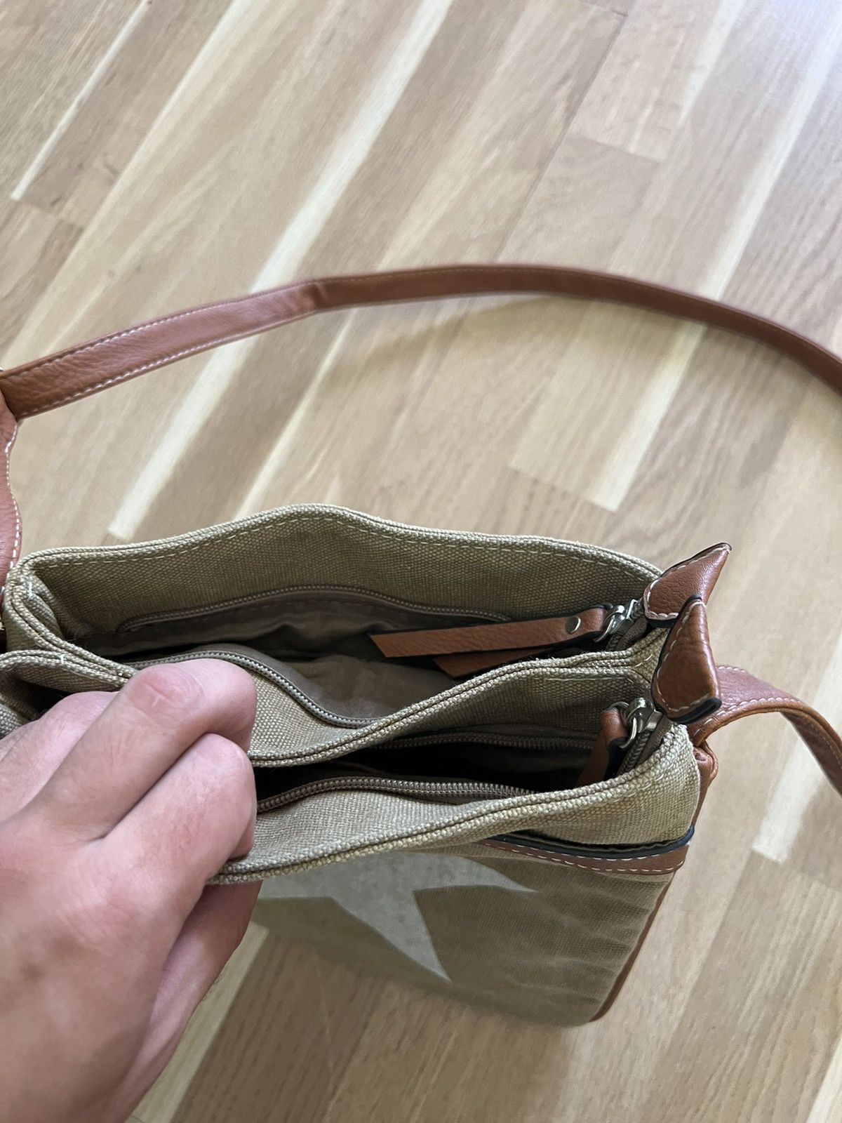 Diesel × Japanese Brand × Vintage Vintage diesel military avant garde messenger bag 90s y2k Size ONE SIZE - 4 Thumbnail