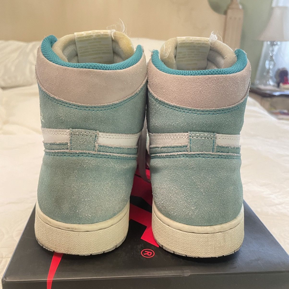 Nike Nike Air Jordan 1 “Turbo Green” Size US 9.5 / EU 42-43 - 5 Thumbnail