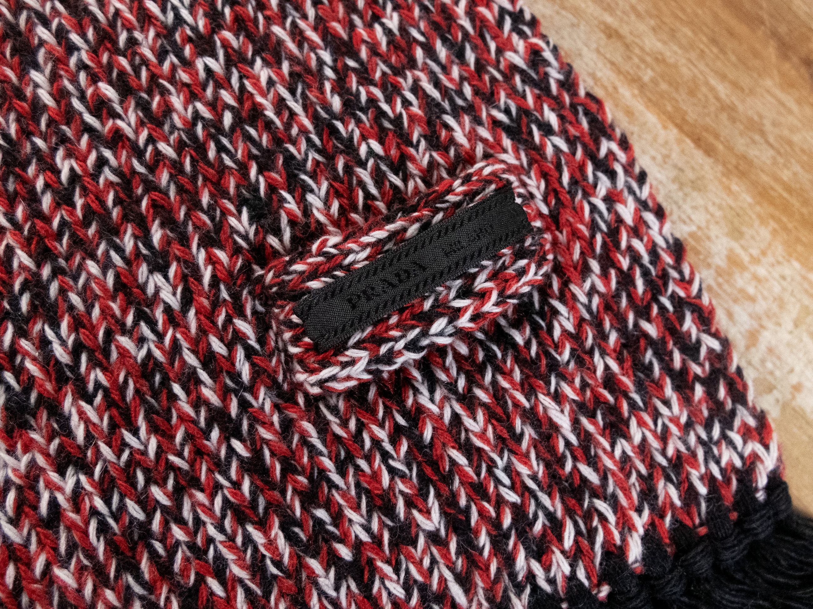 Prada PRADA red black white wool cashmere fringe scarf authentic Size ONE SIZE - 3 Thumbnail