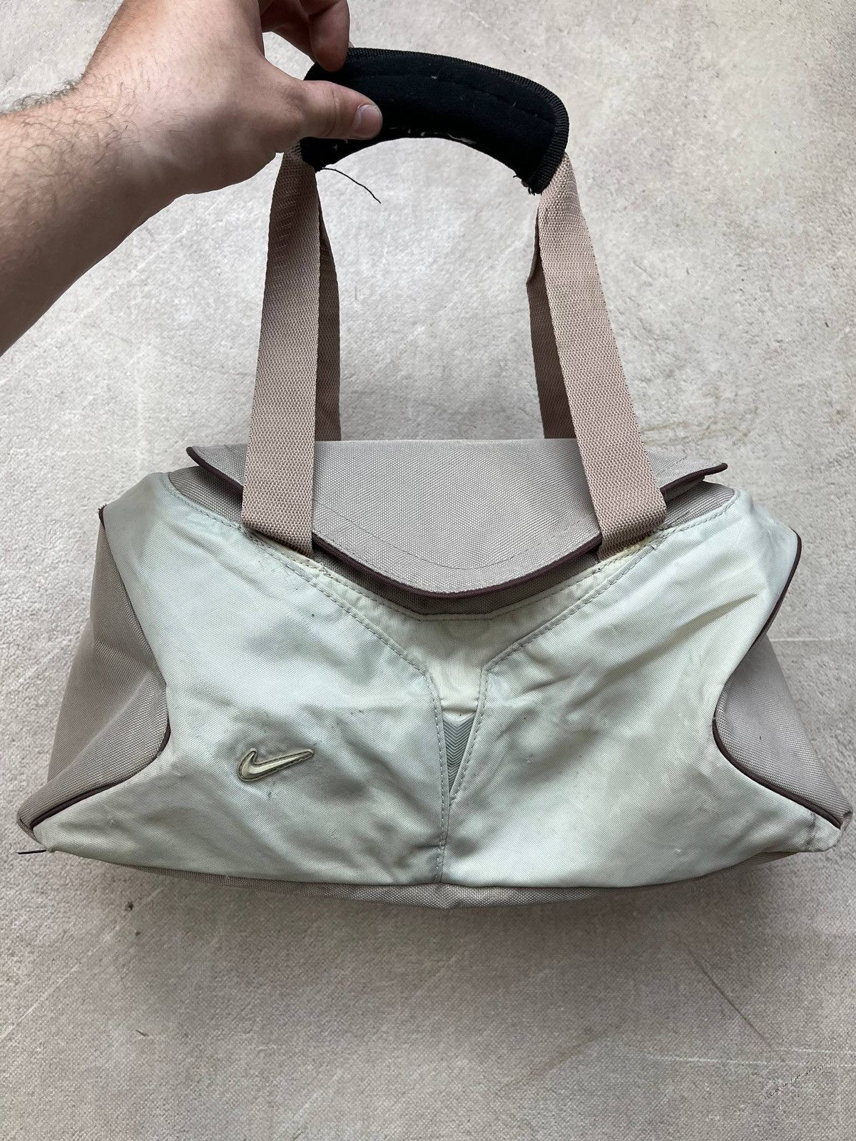 Nike Nike Avant Garde y2k hand bag Size ONE SIZE - 1 Thumbnail