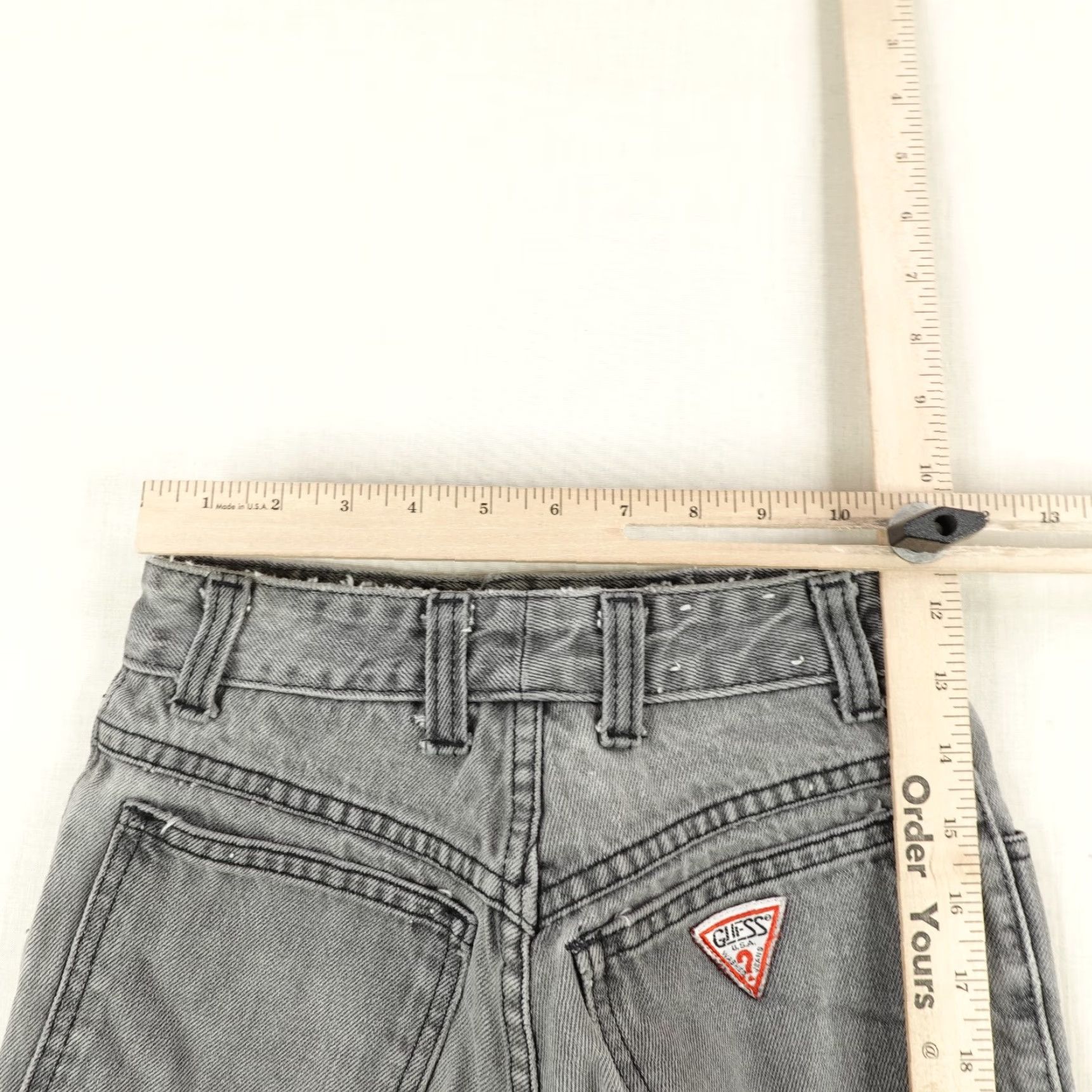 Guess VINTAGE Guess Women's Denim Shorts Size 27 Gray Cut-Off 90s Casual Outdoor Size 24" / US 00 / IT 34 - 5 Thumbnail