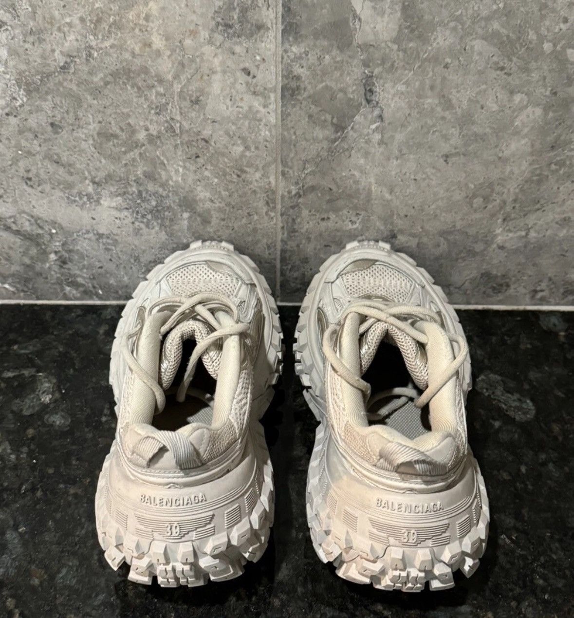 Balenciaga Balenciaga Defender Sneakers 38 Size US 8.5 / IT 38.5 - 7 Thumbnail