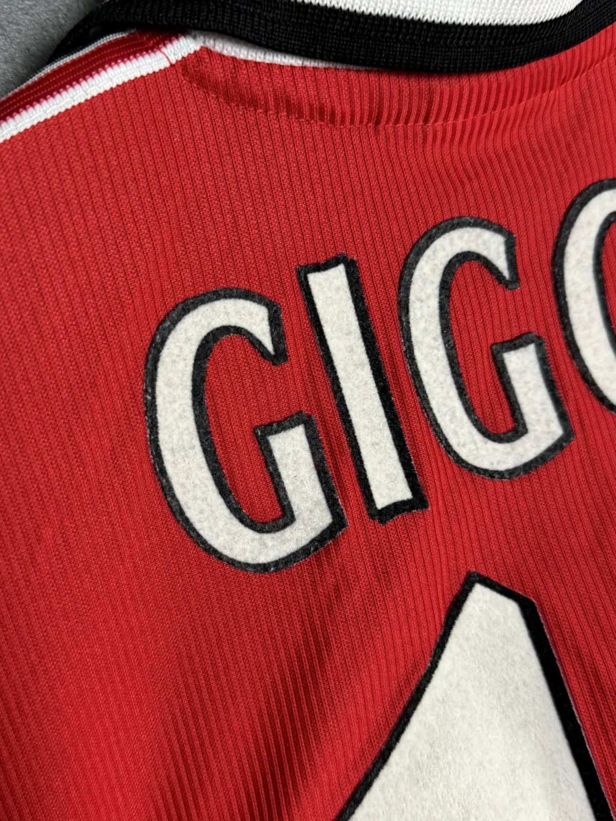 Umbro KIDS Manchester United 98/00 Home Giggs Football Jersey Size US XS / EU 42 / 0 - 11 Thumbnail