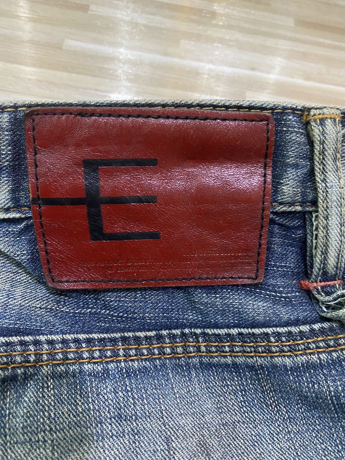 💥INSANE E-FUNCTION TWISTED LED JEANS