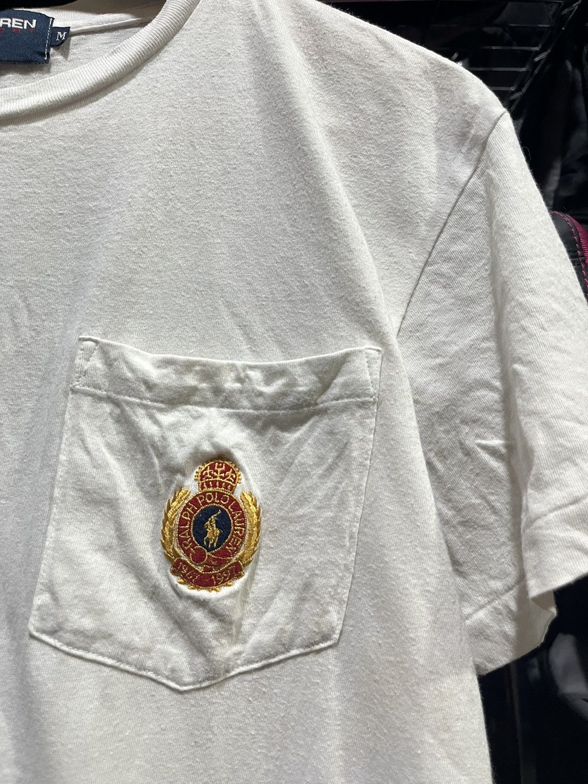 Polo Ralph Lauren Polo Ralph Lauren Crest Logo Pocket Tee 90s Size US M / EU 48-50 / 2 - 2 Thumbnail