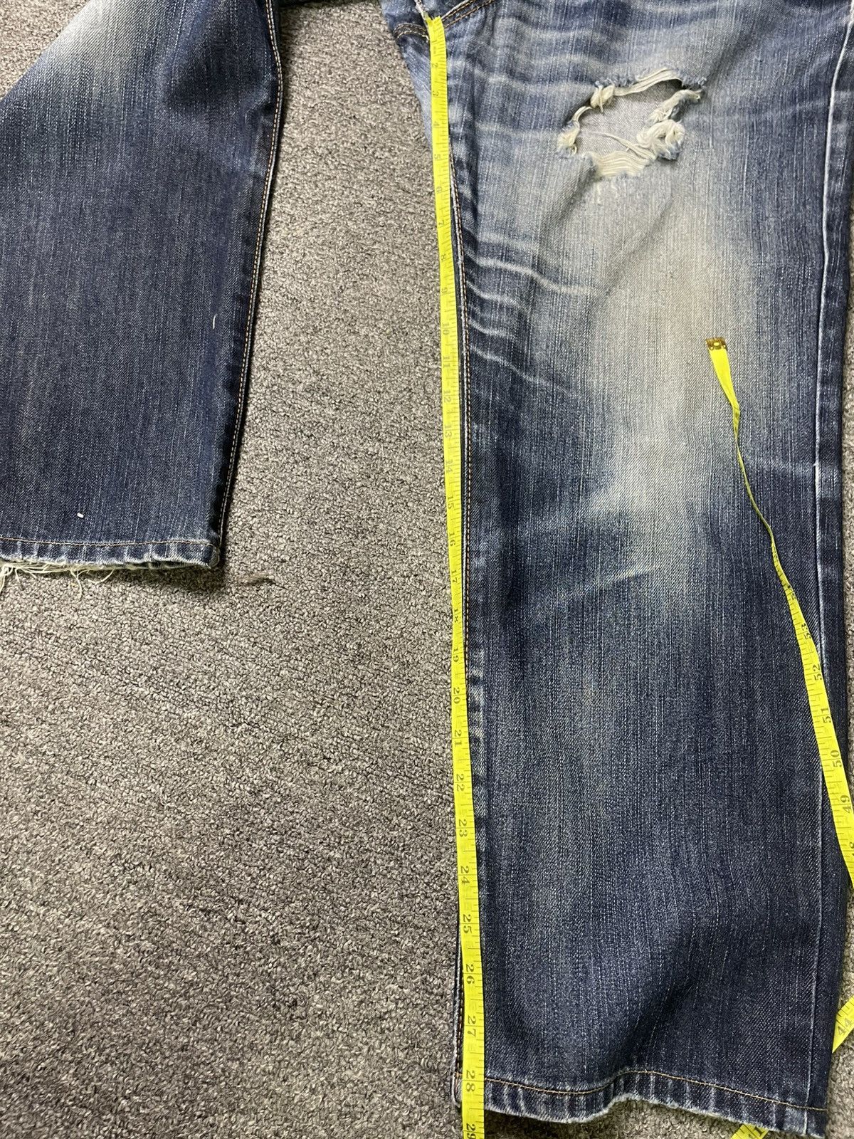 Edwin × Vintage Vintage EDWIN 404 Ripped Straight Cut Jeans (92) Size US 34 / EU 50 - 7 Thumbnail
