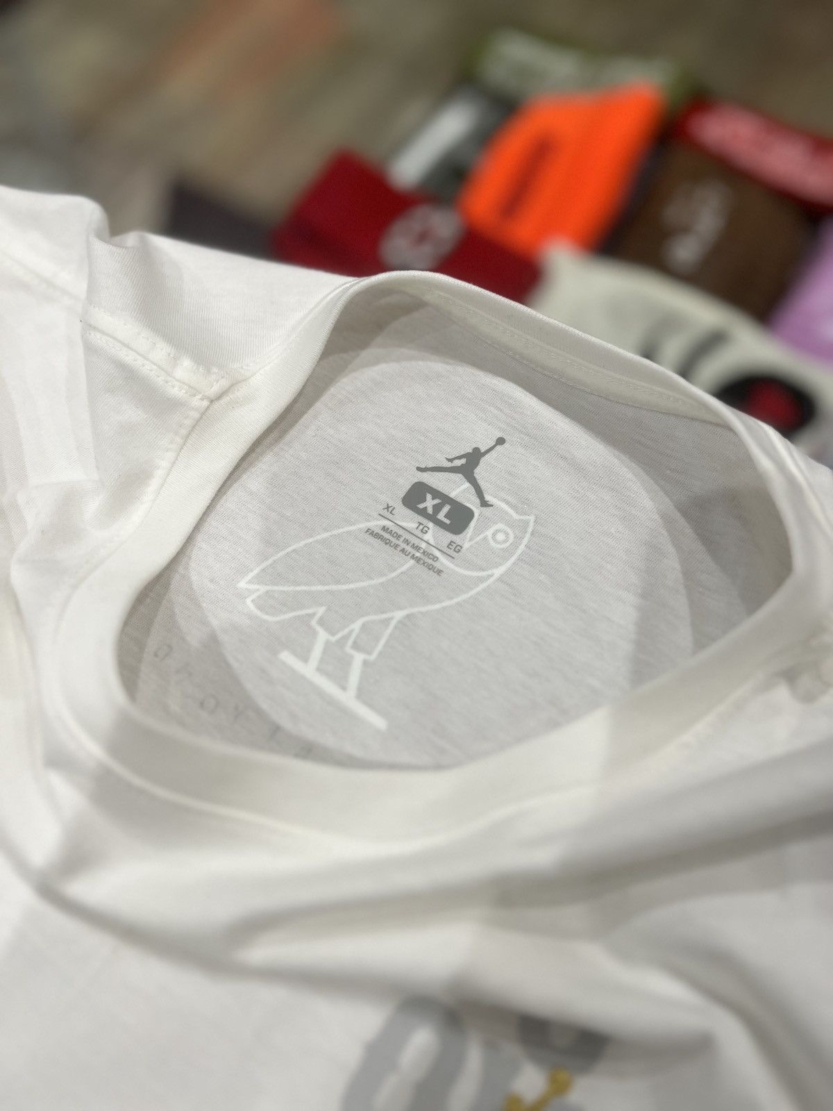 Jordan Brand × October's Very Own Nike Air Jordan X 10 Retro OVO Tee White Gold Grey Size US XL / EU 56 / 4 - 4 Thumbnail