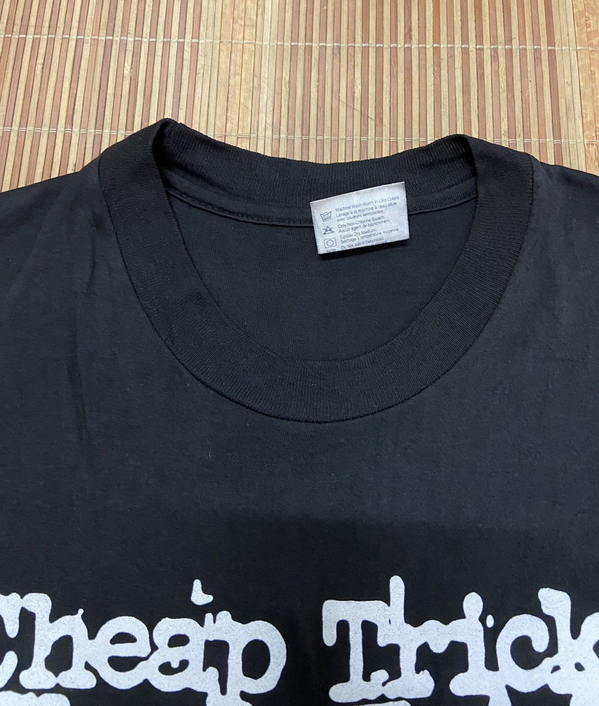 Band Tees × Vintage VINTAGE DISTRESSED CHEAP TRICK TEE Size US L / EU 52-54 / 3 - 8 Thumbnail