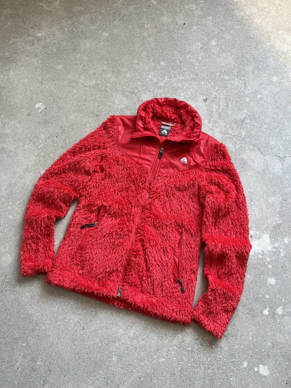 Nike × Nike ACG Nike Acg Sherpa fleece red teddy Size S / US 4 / IT 40 - 1 Thumbnail