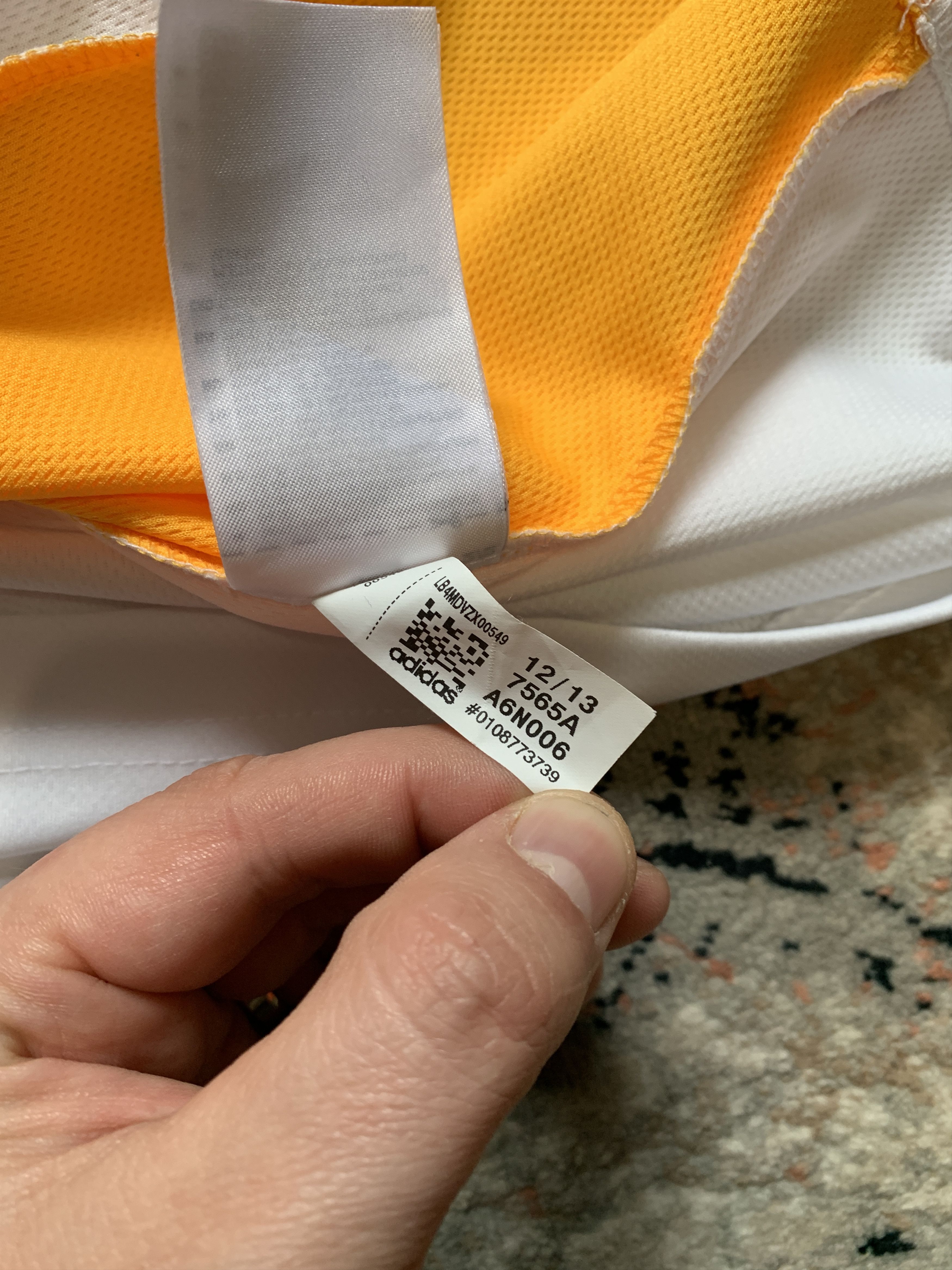 Adidas Adidas 2012 Los Angeles Lakers Kobe Bryant 24 Jersey Size US M / EU 48-50 / 2 - 10 Thumbnail