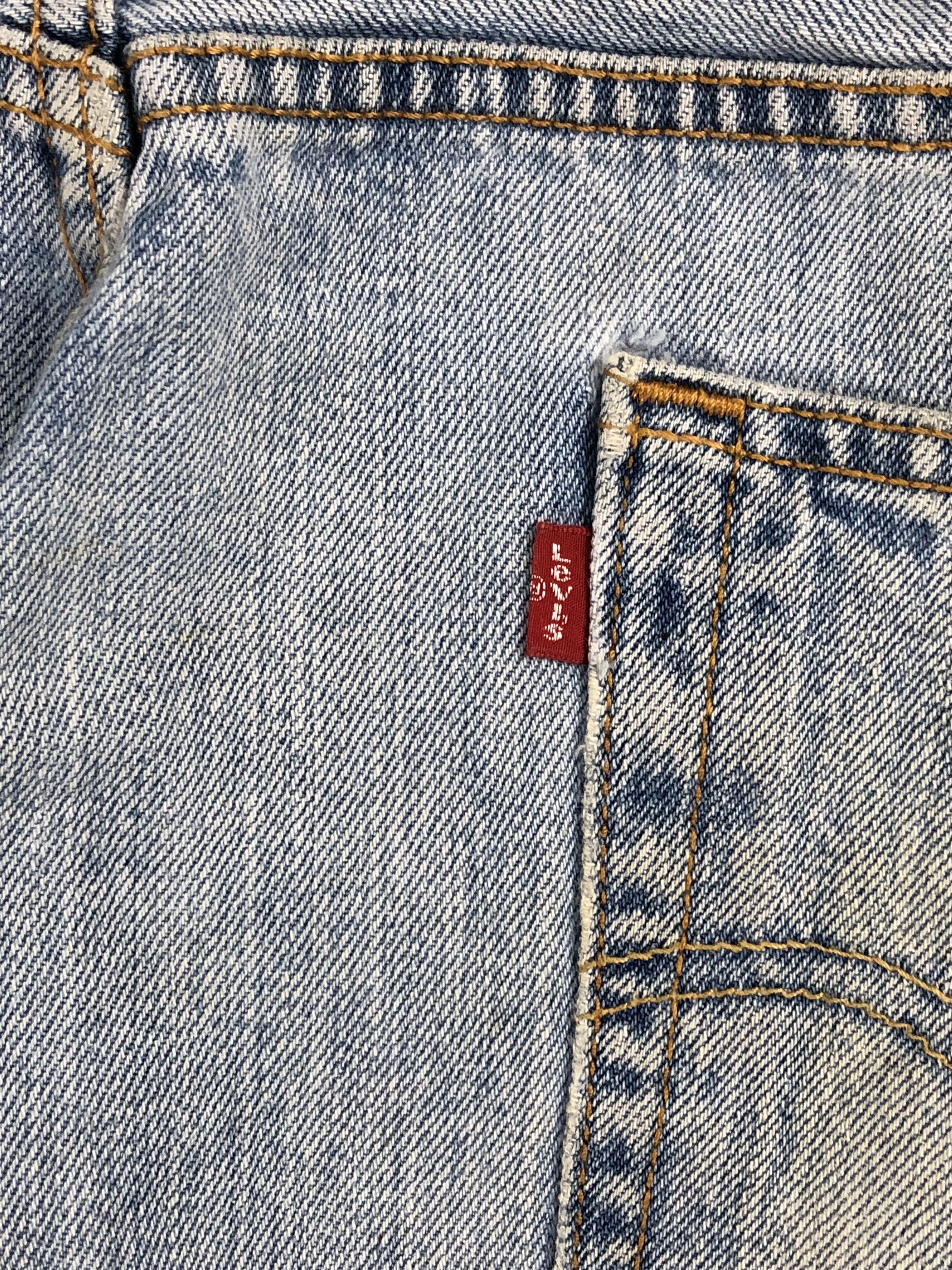 Levi's Vintage Levis 501 Light Washed Jeans DP2262 Size US 40 / EU 56 - 6 Thumbnail