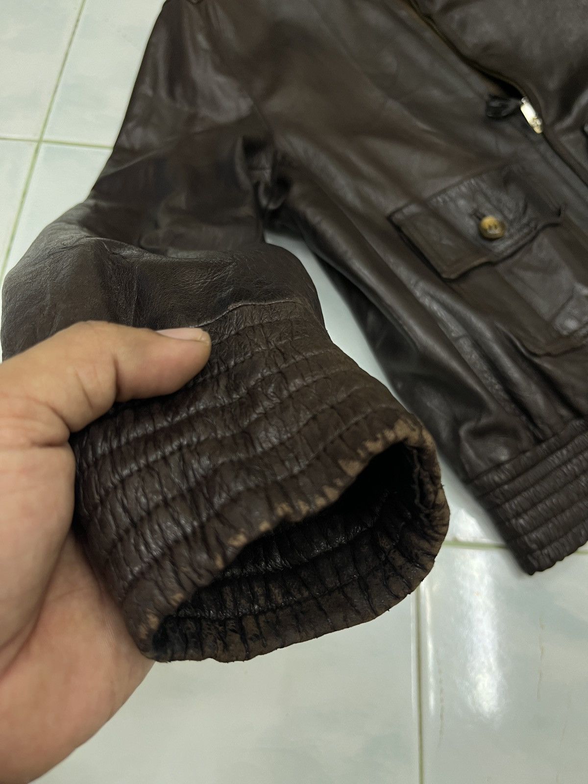 Loewe 🔥🔥🔥RARE LOEWE LEATHER JACKET Size M / US 6-8 / IT 42-44 - 17 Thumbnail