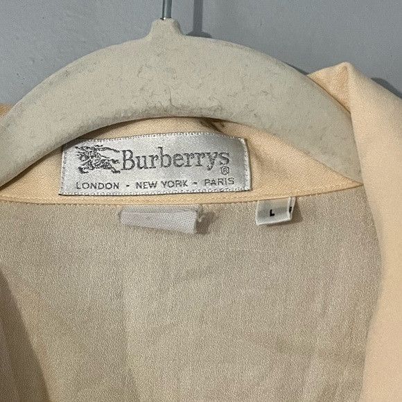 Burberry Burberrys Vintage button up top size large FLAWED Size L / US 10 / IT 46 - 2 Thumbnail