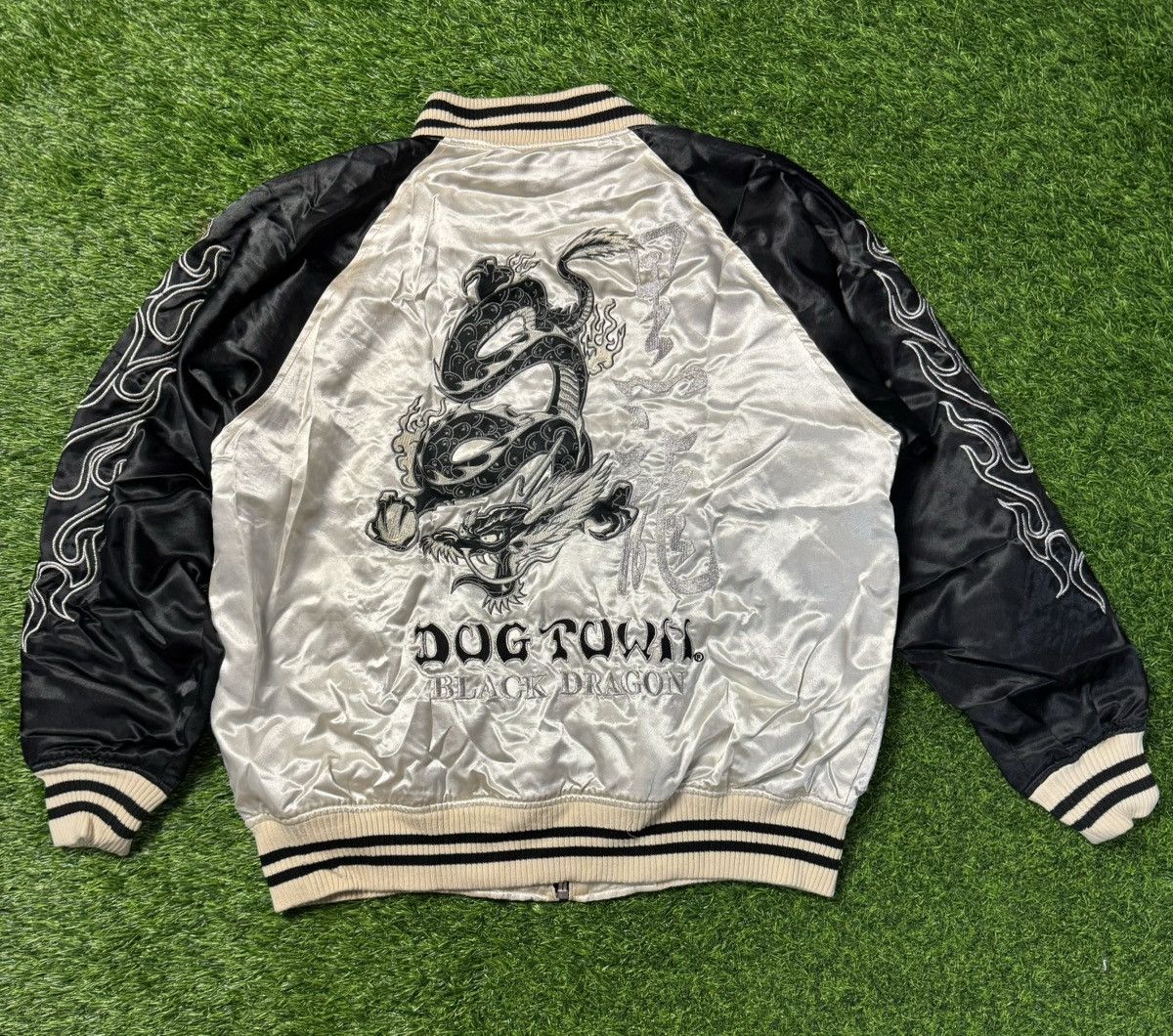 Dogtown × Vintage vintage DOGTOWN - souvenier embroided jacket Size US M / EU 48-50 / 2 - 2 Thumbnail