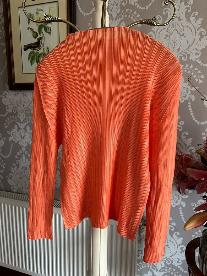 Issey Miyake Issey Miyake size:3 Orange, wide rib, stand-up collar, lon Size XS / US 0-2 / IT 36-38 - 2 Thumbnail