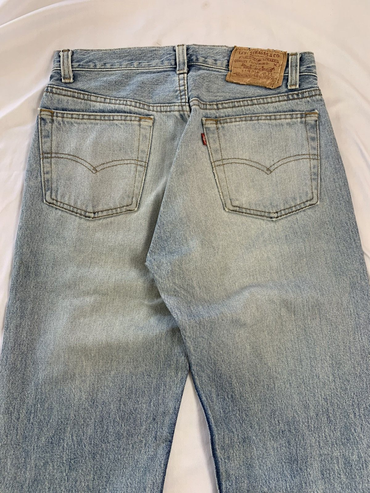 Levi's Vintage Clothing 90s levis 501 vintage jeans blue wash usa made Size US 28 / EU 44 - 11 Thumbnail
