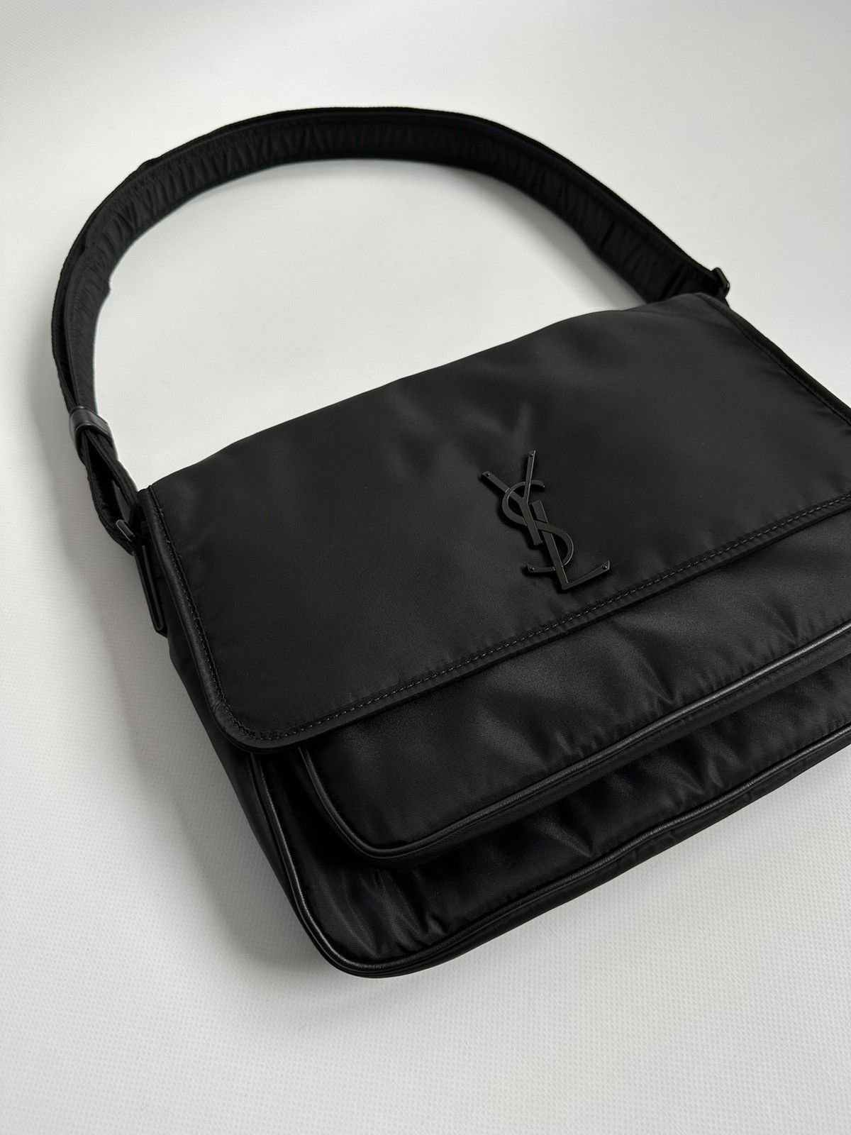 Saint Laurent Paris Saint Laurent Crossbody Bag Size ONE SIZE - 3 Thumbnail