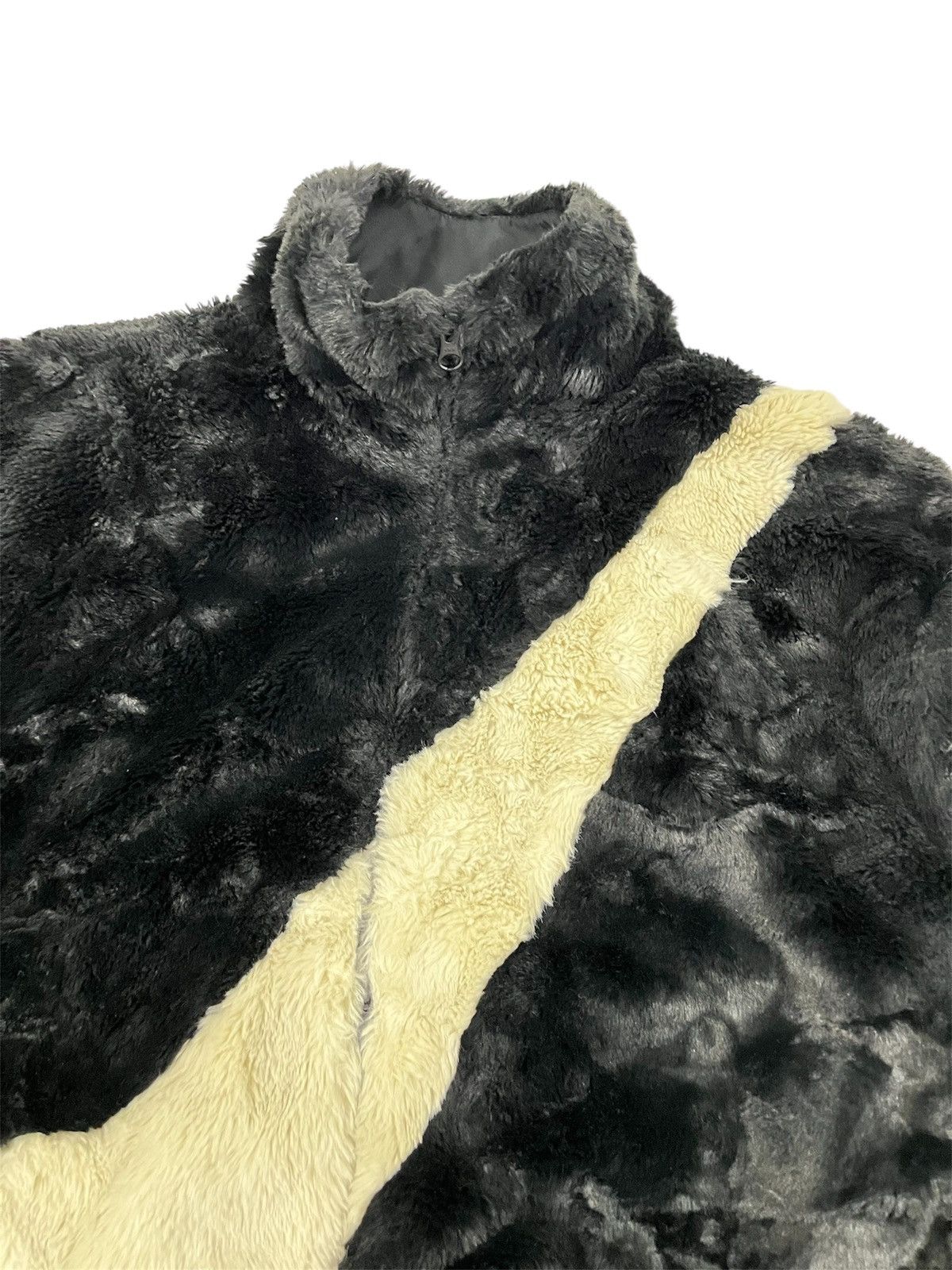 Nike Nike Big Swoosh NSW faux fur Jacket size L Size L / US 10 / IT 46 - 6 Thumbnail
