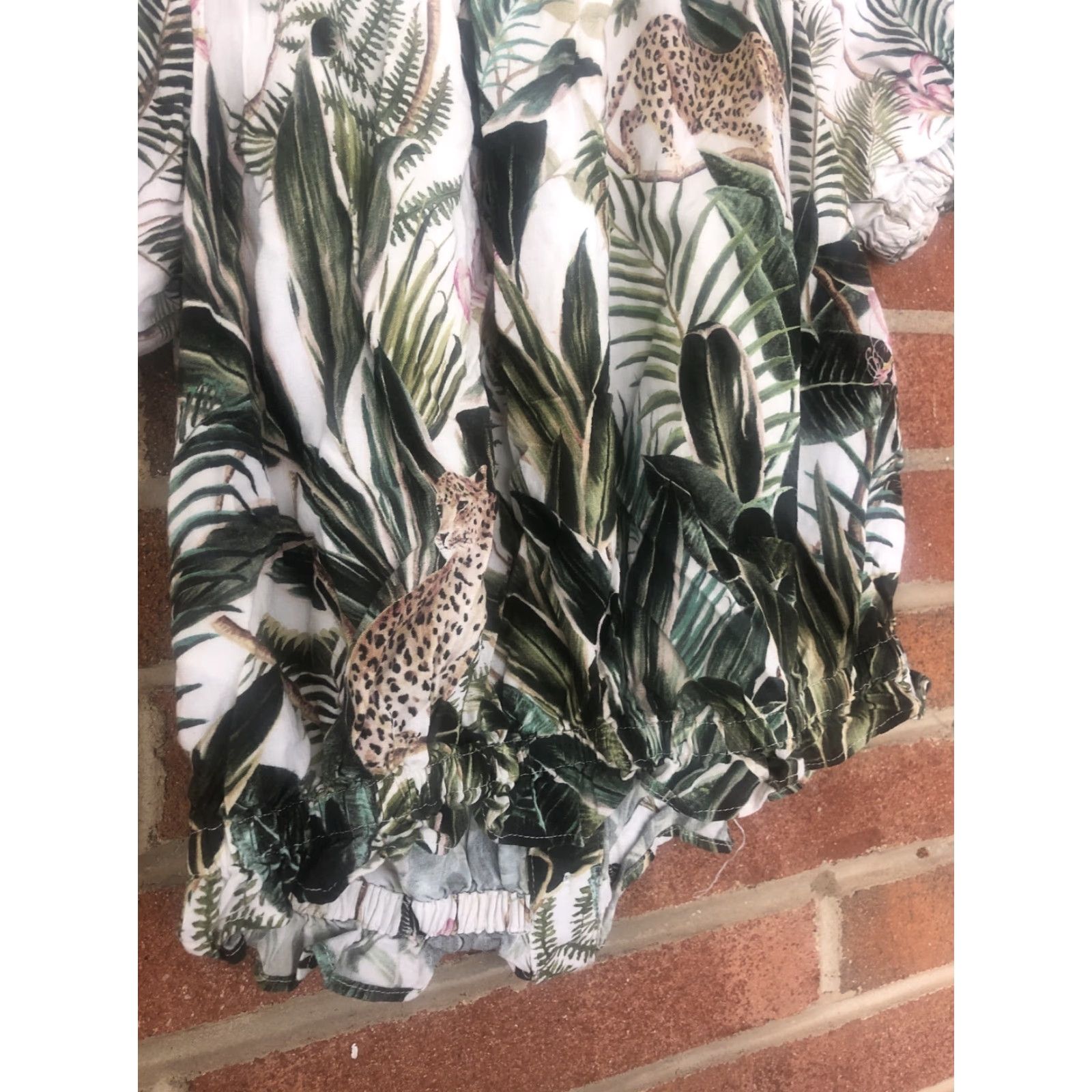 H&M H&M Womens 6 Blouse Short Sleeve Button Cold Shoulder Multicolor Animal Print Cotton Spandex Size 28" / US 6 / IT 42 - 5 Thumbnail