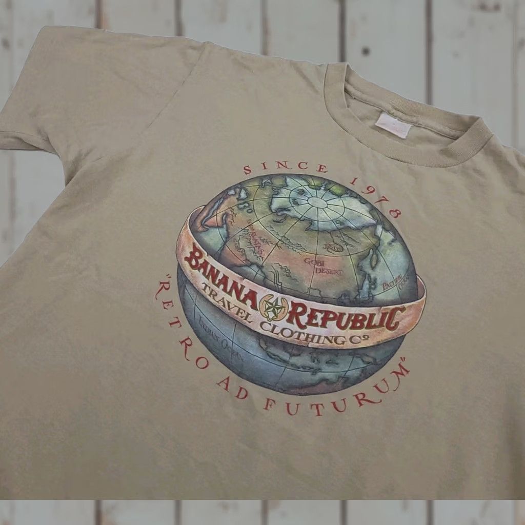 Banana Republic VINTAGE Banana Republic Shirt Mens M Beige 90s Travel Safari Globe World Print USA Outdoor Size US M / EU 48-50 / 2 - 1 Thumbnail