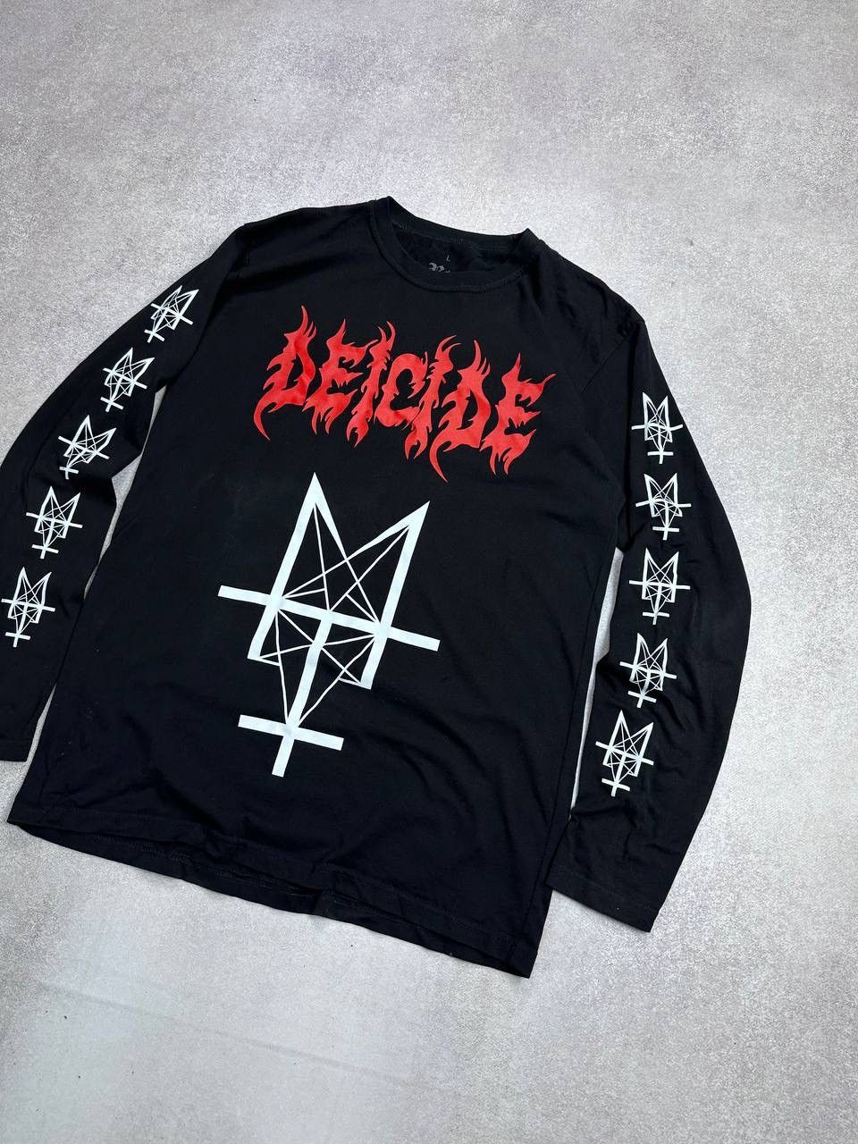 Band Tees Deicide Dark Metal End Of Boxy Longsleeve Shirt L Size US L / EU 52-54 / 3 - 5 Thumbnail