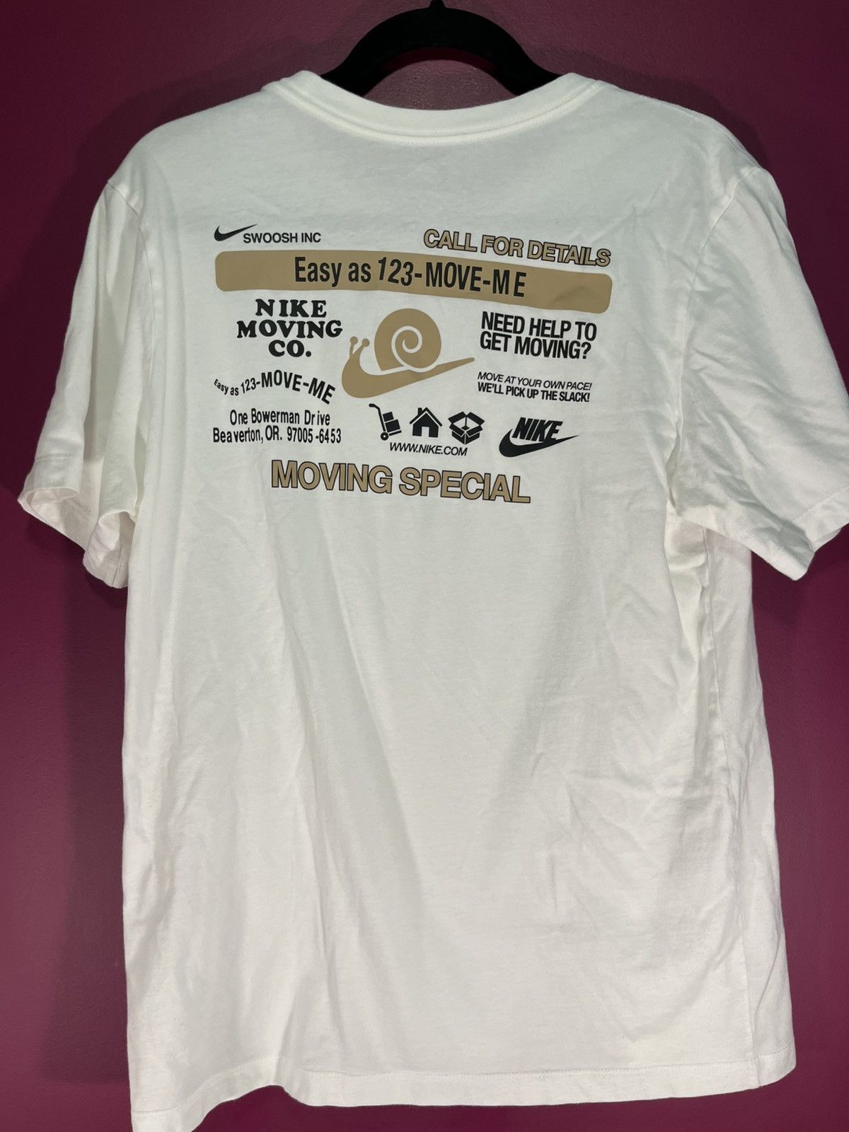 Nike Nike “moving special” tee Size US M / EU 48-50 / 2 - 5 Thumbnail
