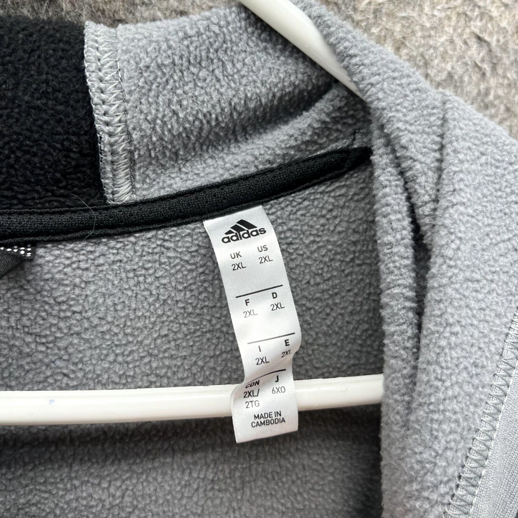 Adidas Adidas Basketball Club Hoodie Mens 2XL Gray ClimaWarm Pullover Sweatshirt Hoodie Mens 2XL Gray ClimaWarm Graphic Print Pullover Sweatshirt Size US XXL / EU 58 / 5 - 5 Thumbnail
