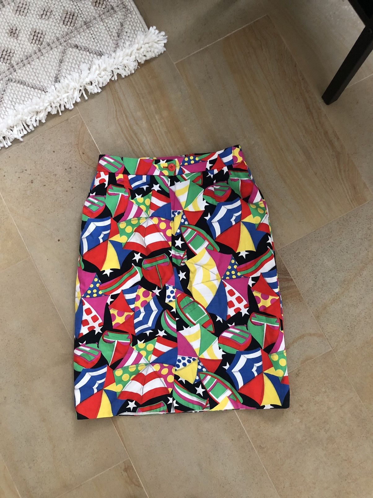 Designer × Escada × Vintage VINTAGE ESCADA CRAZY PRINT SKIRT Size 26" / US 2 / IT 38 - 1 Thumbnail