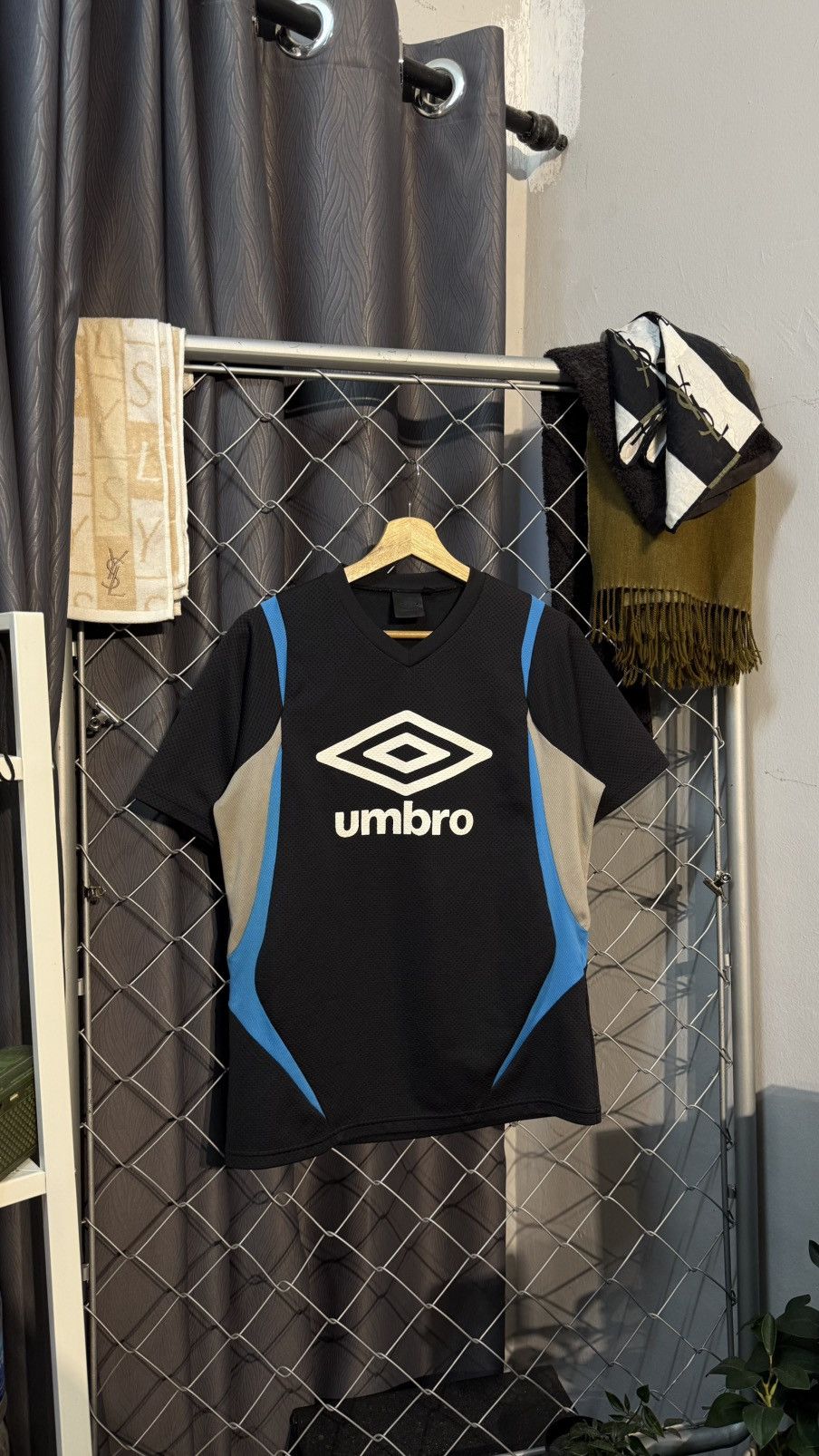 Umbro UMBRO DESCENTE JASPO JERSEY BIG LOGO Size US S / EU 44-46 / 1 - 1 Thumbnail