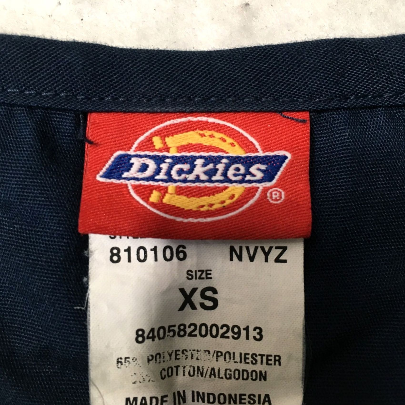 Dickies Dickies Scrub Top XS Navy Blue with Slant Pockets Womens V-Neck Navy Blue Scrub Top XS Dickies Size US XS / EU 42 / 0 - 6 Thumbnail
