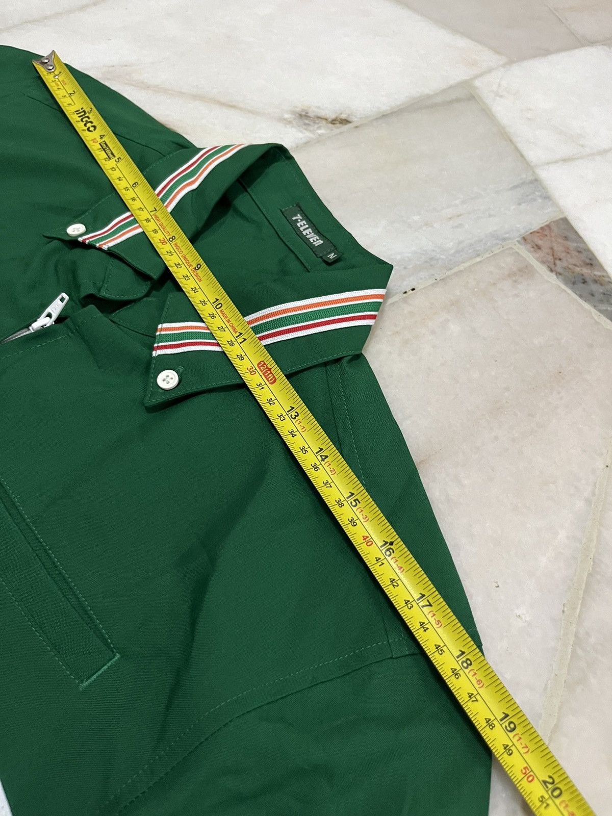 Japanese Brand 7 Eleven Uniform Workers Shirt Size US M / EU 48-50 / 2 - 16 Thumbnail