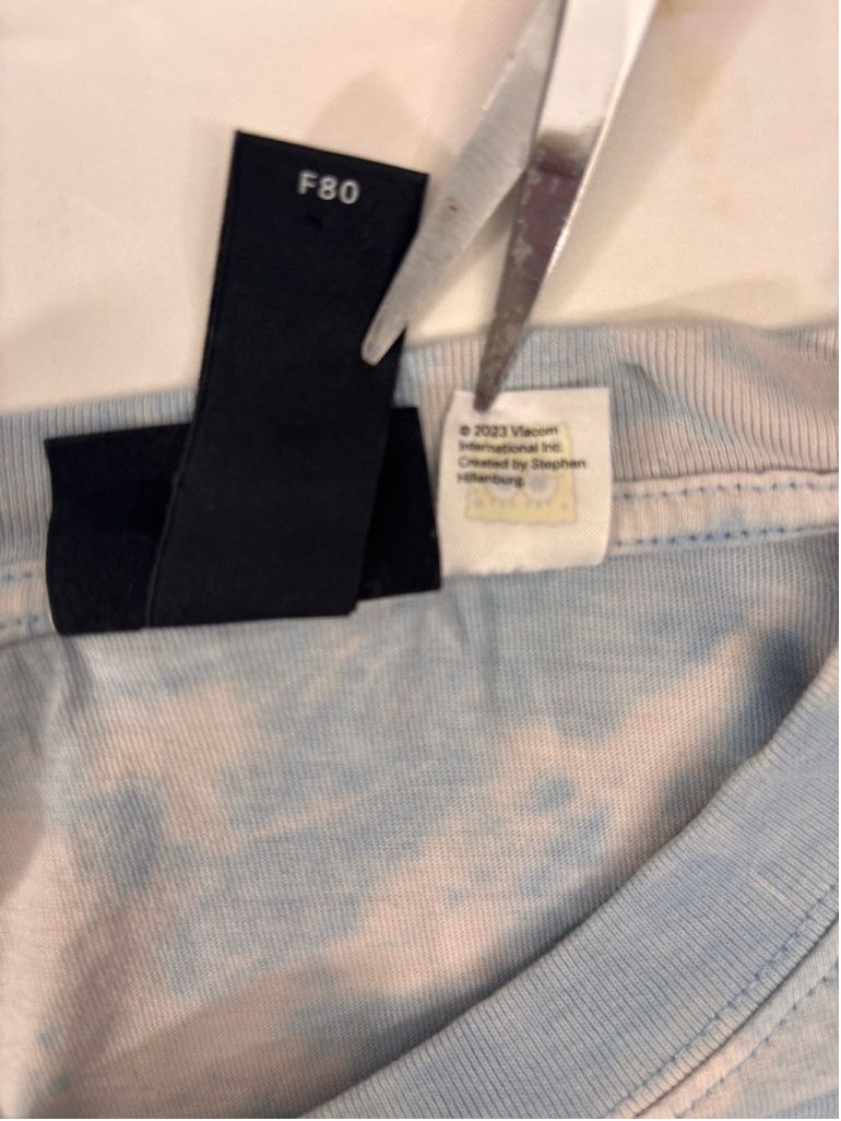 H&M Men's H&M SpongeBob T-shirt Size M Blue Tie Dye Size US M / EU 48-50 / 2 - 9 Thumbnail