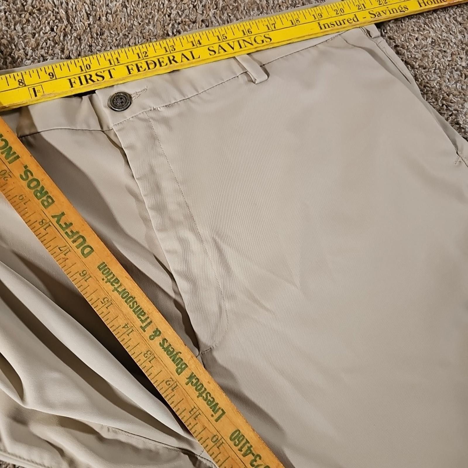 Lee LEE Cooltex Sport Sz 42 Khaki Golf Shorts Size US 42 / EU 58 - 5 Thumbnail