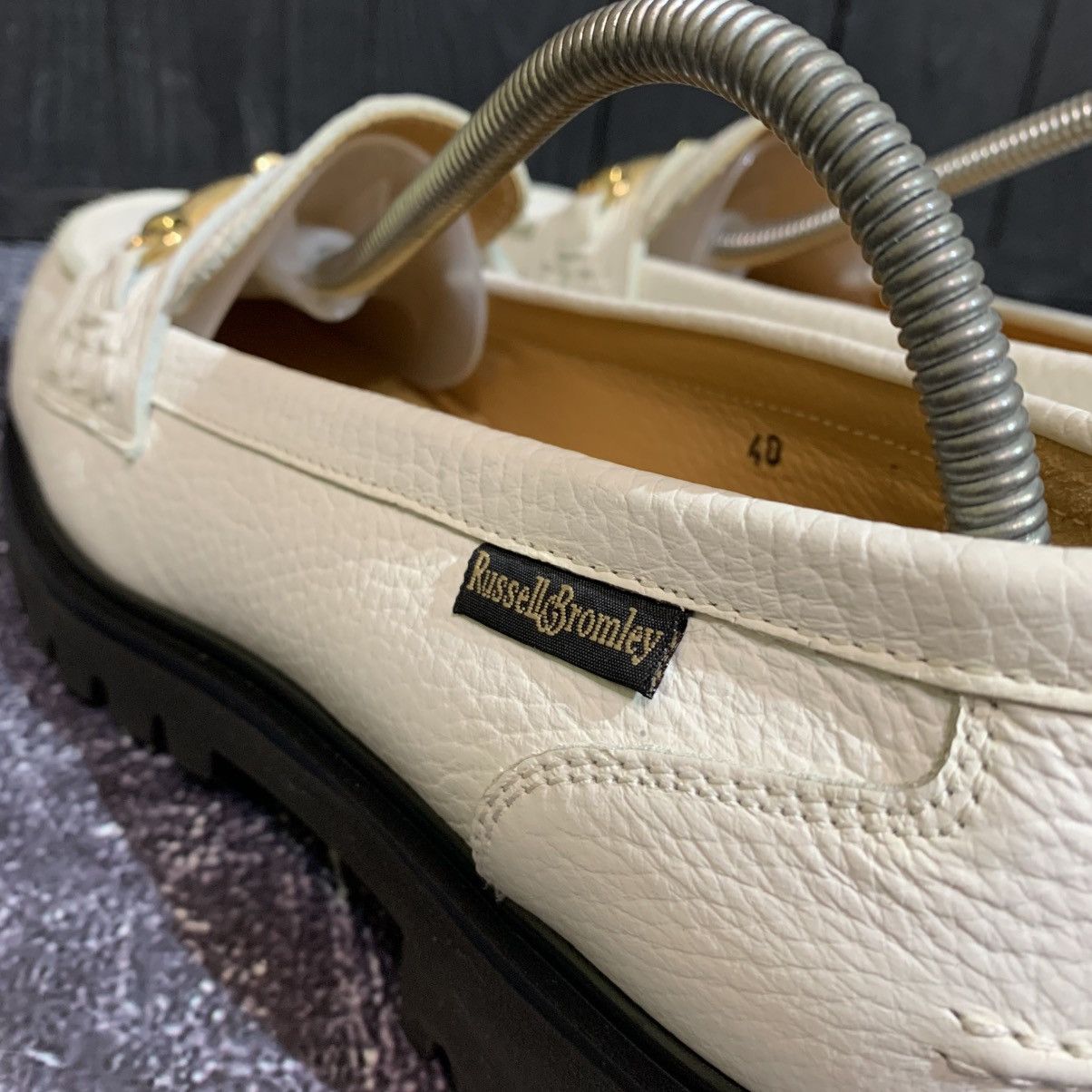 Russell & Bromley Russel & BROMLEY White Leather Loafers Size 40 Gucci Style Size US 10 / IT 40 - 7 Thumbnail