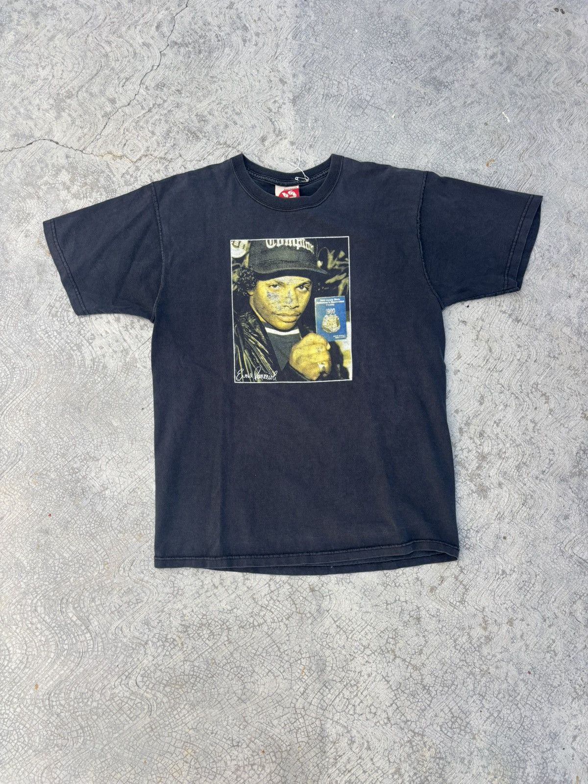 Rap Tees Vintage Y2K 2000s Eazy E Rap T Shirt Size US M / EU 48-50 / 2 - 1 Thumbnail