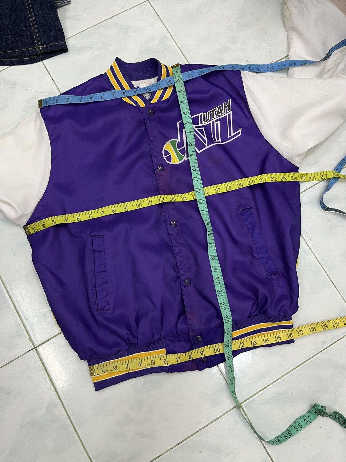 Chalk Line 🔥🔥🔥STEALS VTG CHALK LINE NBA UTAH JAZZ LIGHT JACKET Size US L / EU 52-54 / 3 - 23 Thumbnail