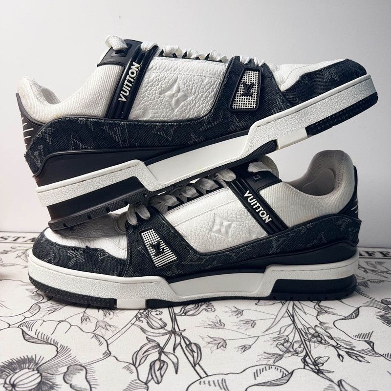 Louis Vuitton Louis Vuitton Trainer Panda Low Top Sneakers 0079 Size US 9.5 / IT 39.5 - 8 Thumbnail